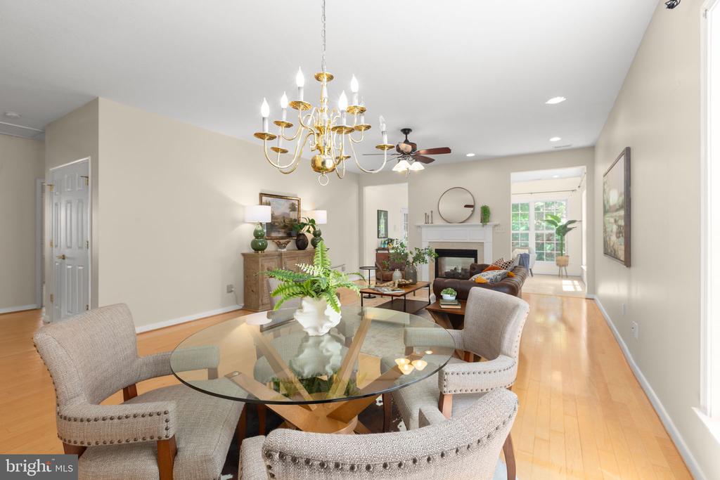 11921 LEGACY WOODS DR, FREDERICKSBURG, Virginia 22407, 3 Bedrooms Bedrooms, ,2 BathroomsBathrooms,Residential,11921 LEGACY WOODS DR,VASP2042472 MLS # VASP2042472