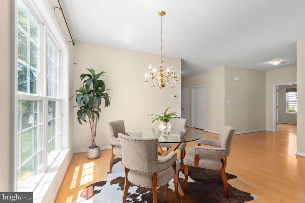 11921 LEGACY WOODS DR, FREDERICKSBURG, Virginia 22407, 3 Bedrooms Bedrooms, ,2 BathroomsBathrooms,Residential,11921 LEGACY WOODS DR,VASP2042472 MLS # VASP2042472