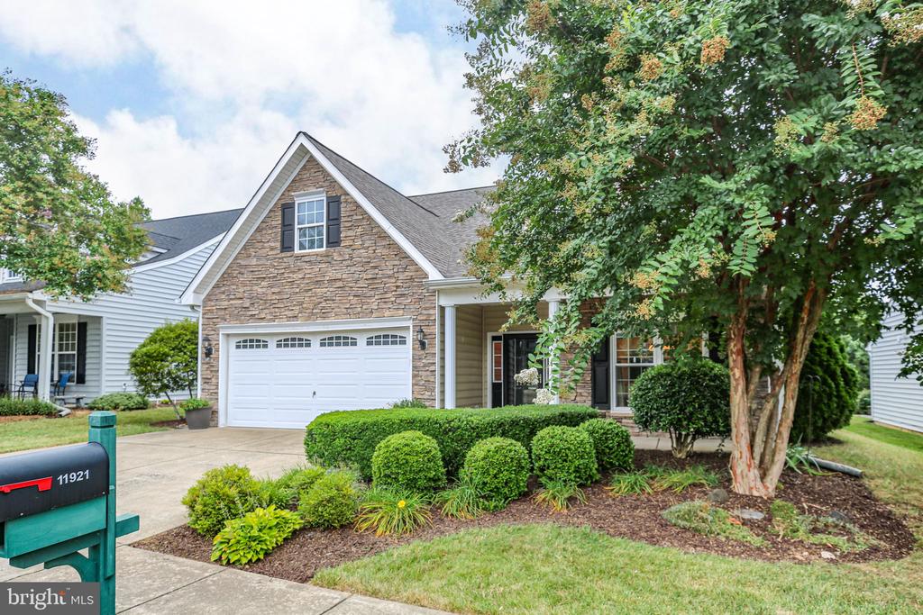 11921 LEGACY WOODS DR, FREDERICKSBURG, Virginia 22407, 3 Bedrooms Bedrooms, ,2 BathroomsBathrooms,Residential,11921 LEGACY WOODS DR,VASP2042472 MLS # VASP2042472