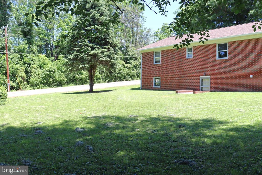 166 ELM ST, WARRENTON, Virginia 20186, 3 Bedrooms Bedrooms, ,2 BathroomsBathrooms,Residential,166 ELM ST,VAFQ2022248 MLS # VAFQ2022248