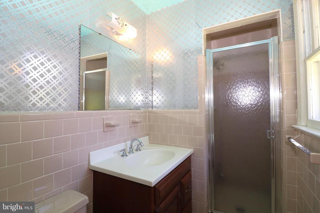 166 ELM ST, WARRENTON, Virginia 20186, 3 Bedrooms Bedrooms, ,2 BathroomsBathrooms,Residential,166 ELM ST,VAFQ2022248 MLS # VAFQ2022248
