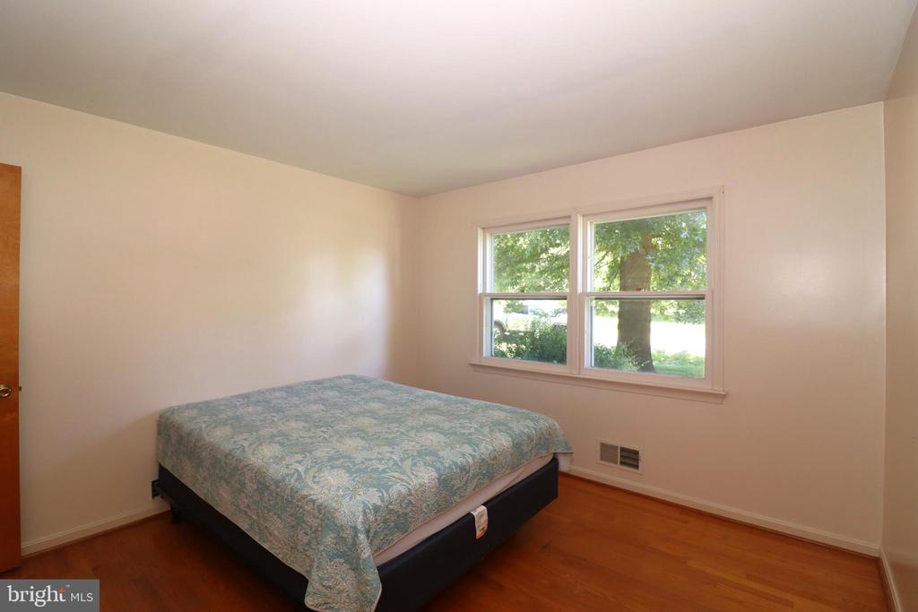 166 ELM ST, WARRENTON, Virginia 20186, 3 Bedrooms Bedrooms, ,2 BathroomsBathrooms,Residential,166 ELM ST,VAFQ2022248 MLS # VAFQ2022248