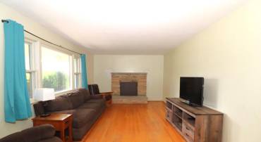 166 ELM ST, WARRENTON, Virginia 20186, 3 Bedrooms Bedrooms, ,2 BathroomsBathrooms,Residential,166 ELM ST,VAFQ2022248 MLS # VAFQ2022248