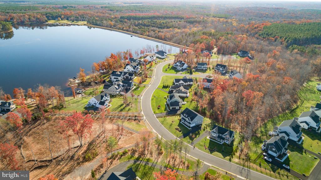 12301 FAWN LAKE PKWY, SPOTSYLVANIA, Virginia 22551, 5 Bedrooms Bedrooms, ,3 BathroomsBathrooms,Residential,12301 FAWN LAKE PKWY,VASP2042478 MLS # VASP2042478