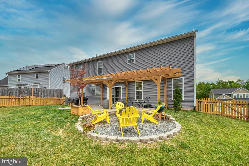 306 BREEZEWOOD WAY, LOUISA, Virginia 23093, 5 Bedrooms Bedrooms, ,3 BathroomsBathrooms,Residential,306 BREEZEWOOD WAY,VALA2009994 MLS # VALA2009994