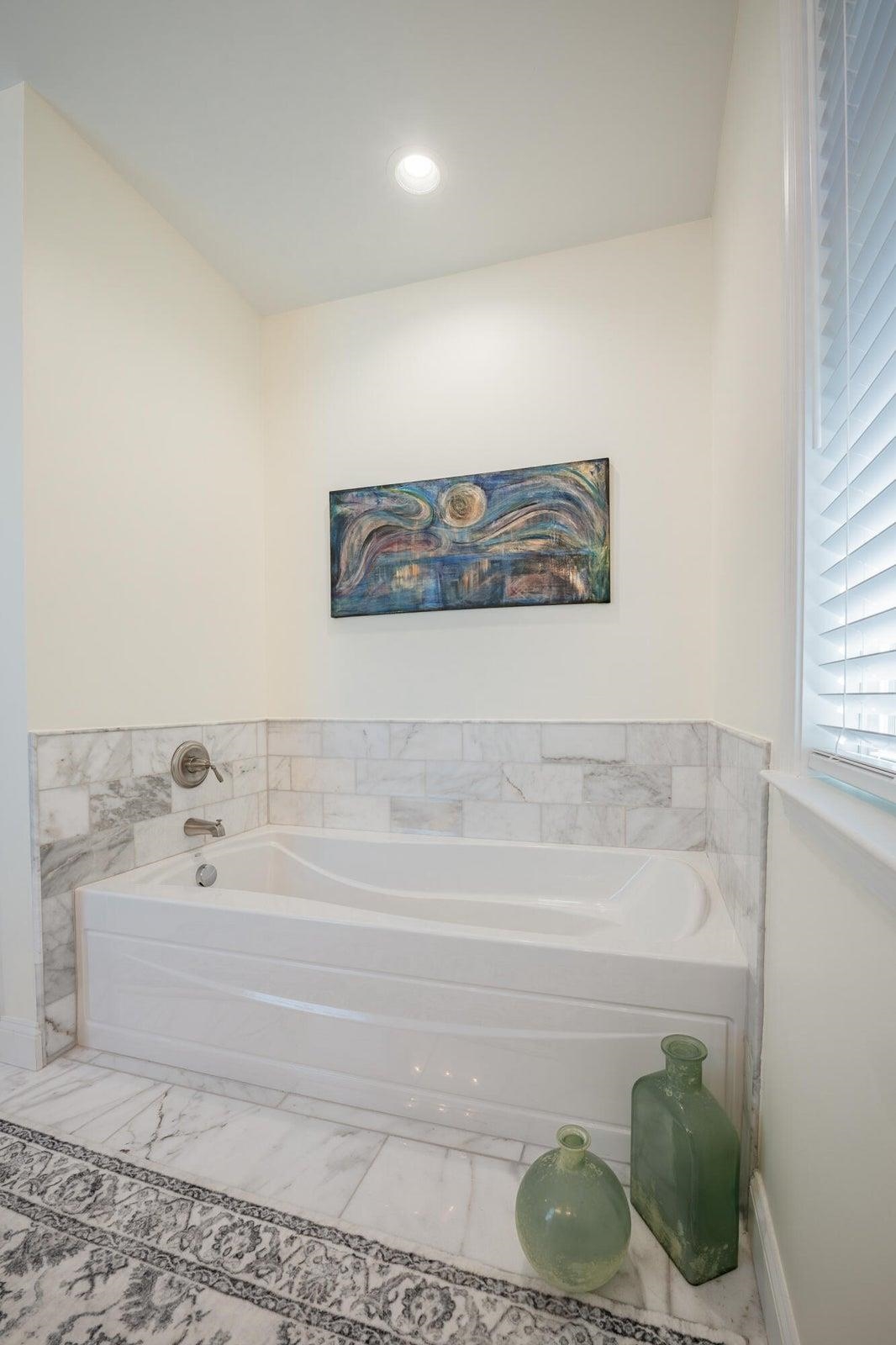Soaking Tub