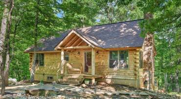 1906 CUTBANK LN, ELKTON, Virginia 22827, 3 Bedrooms Bedrooms, ,2 BathroomsBathrooms,Residential,1906 CUTBANK LN,677858 MLS # 677858