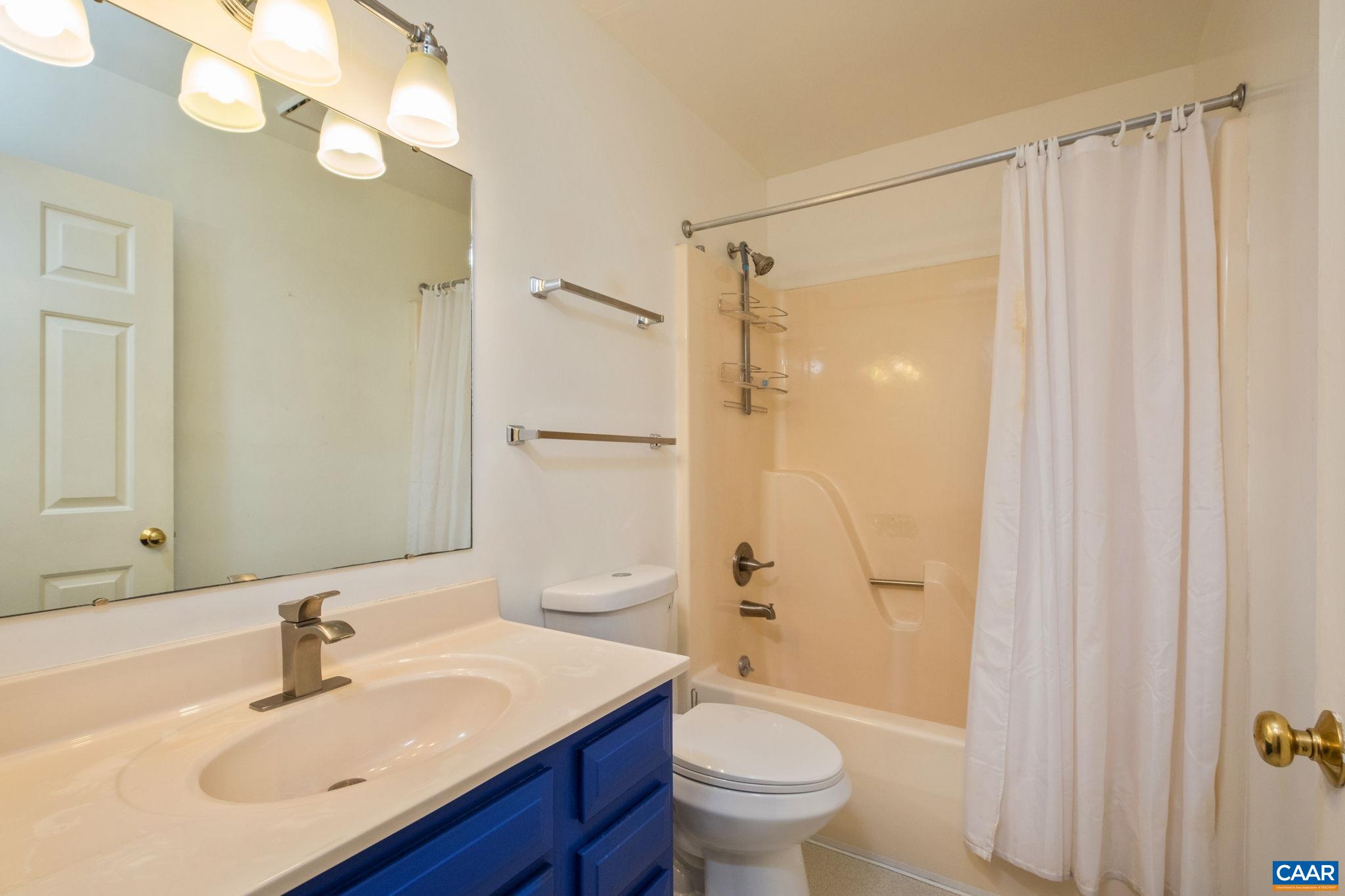 1238 TIMBERBRANCH CT, CHARLOTTESVILLE, Virginia 22902, 2 Bedrooms Bedrooms, ,2 BathroomsBathrooms,Residential,1238 TIMBERBRANCH CT,677859 MLS # 677859