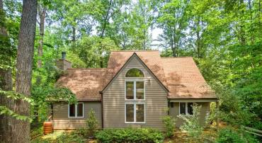 1238 TIMBERBRANCH CT, CHARLOTTESVILLE, Virginia 22902, 2 Bedrooms Bedrooms, ,2 BathroomsBathrooms,Residential,1238 TIMBERBRANCH CT,677859 MLS # 677859