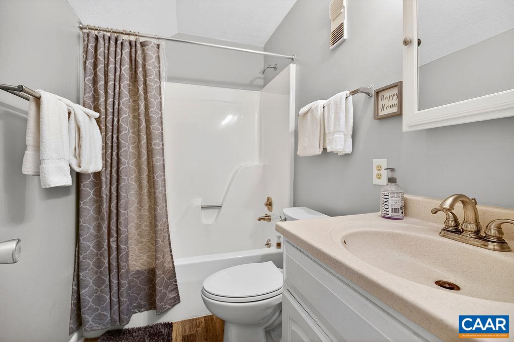 473 THREE RIDGES CONDOS, WINTERGREEN RESORT, Virginia 22967, 2 Bedrooms Bedrooms, ,2 BathroomsBathrooms,Residential,473 THREE RIDGES CONDOS,677861 MLS # 677861