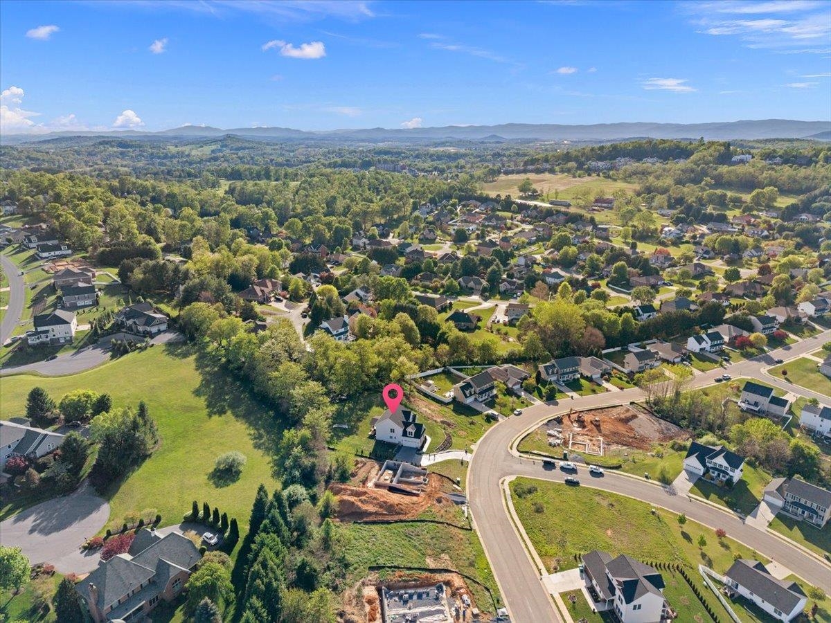 430 RACHEL DR, PENN LAIRD, Virginia 22812, 5 Bedrooms Bedrooms, ,3 BathroomsBathrooms,Residential,430 RACHEL DR,677865 MLS # 677865