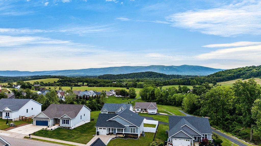49 MCILWEE LN, STAUNTON, Virginia 24401, 4 Bedrooms Bedrooms, ,2 BathroomsBathrooms,Residential,49 MCILWEE LN,677871 MLS # 677871