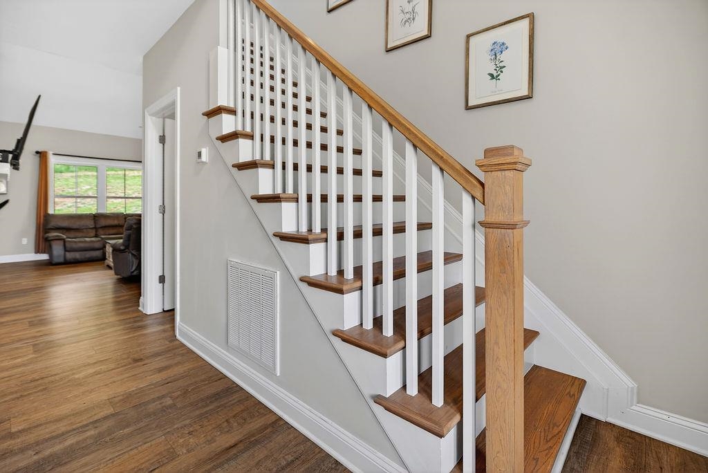 49 MCILWEE LN, STAUNTON, Virginia 24401, 4 Bedrooms Bedrooms, ,2 BathroomsBathrooms,Residential,49 MCILWEE LN,677871 MLS # 677871