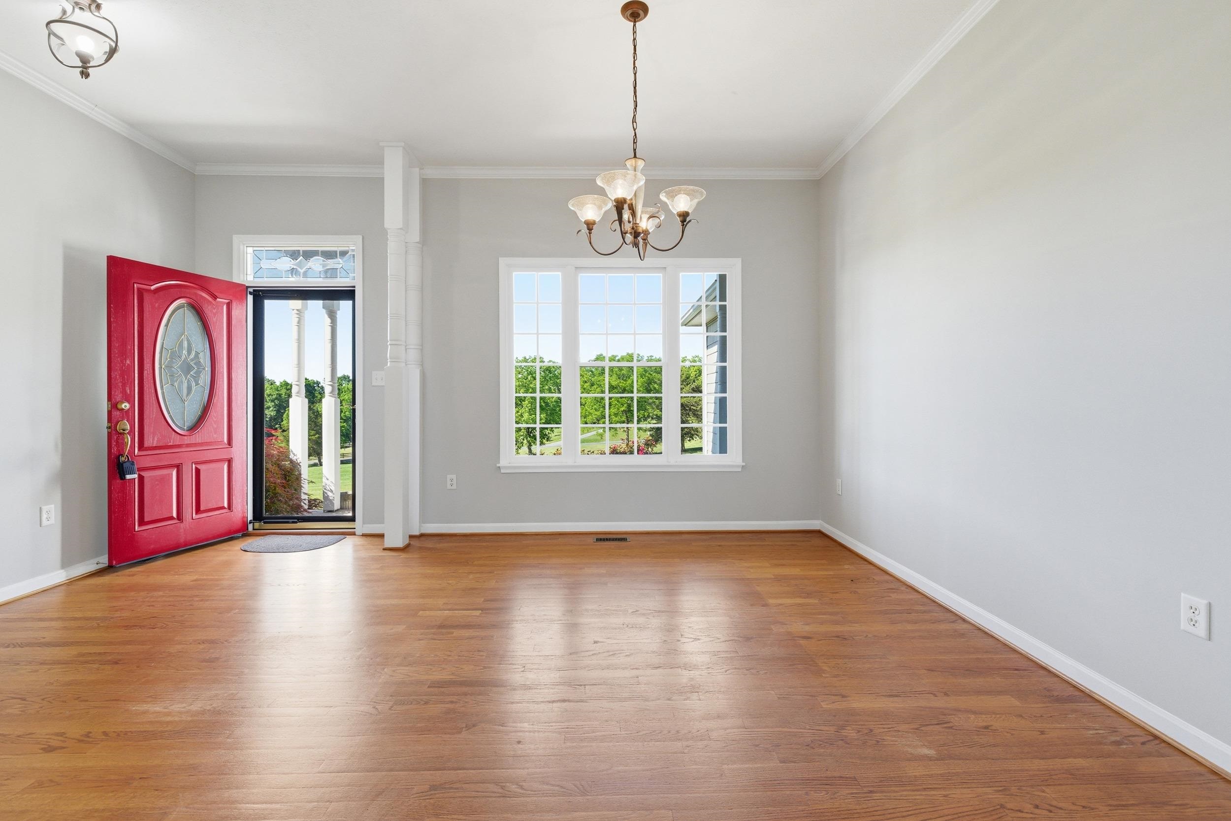 128 FAIRVIEW CIR, WOODSTOCK, Virginia 22664, 5 Bedrooms Bedrooms, ,4 BathroomsBathrooms,Residential,128 FAIRVIEW CIR,677878 MLS # 677878