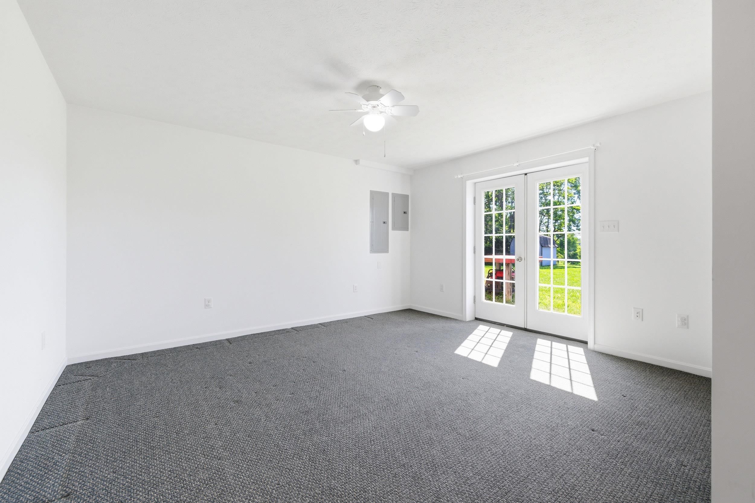 128 FAIRVIEW CIR, WOODSTOCK, Virginia 22664, 5 Bedrooms Bedrooms, ,4 BathroomsBathrooms,Residential,128 FAIRVIEW CIR,677878 MLS # 677878