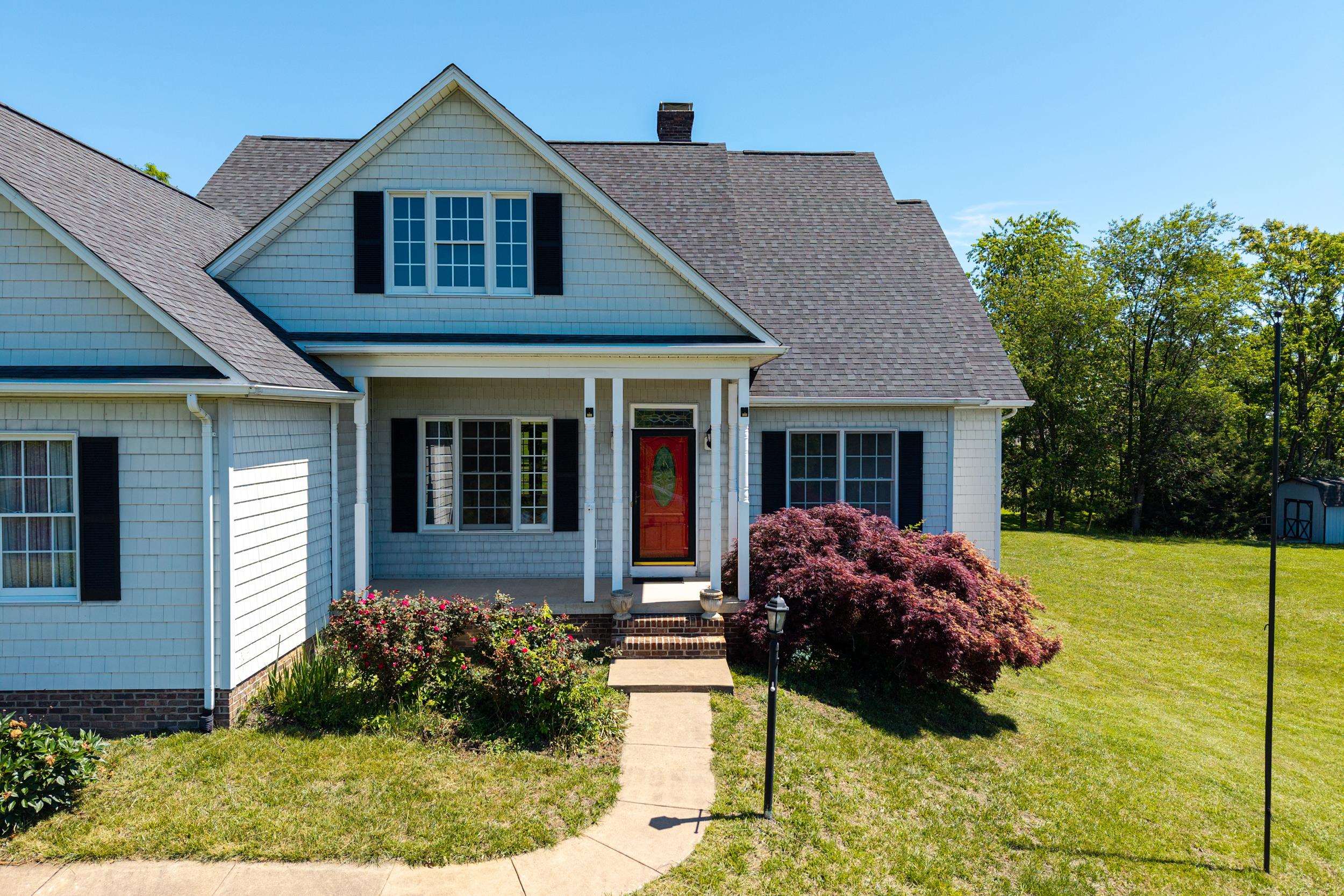 128 FAIRVIEW CIR, WOODSTOCK, Virginia 22664, 5 Bedrooms Bedrooms, ,4 BathroomsBathrooms,Residential,128 FAIRVIEW CIR,677878 MLS # 677878