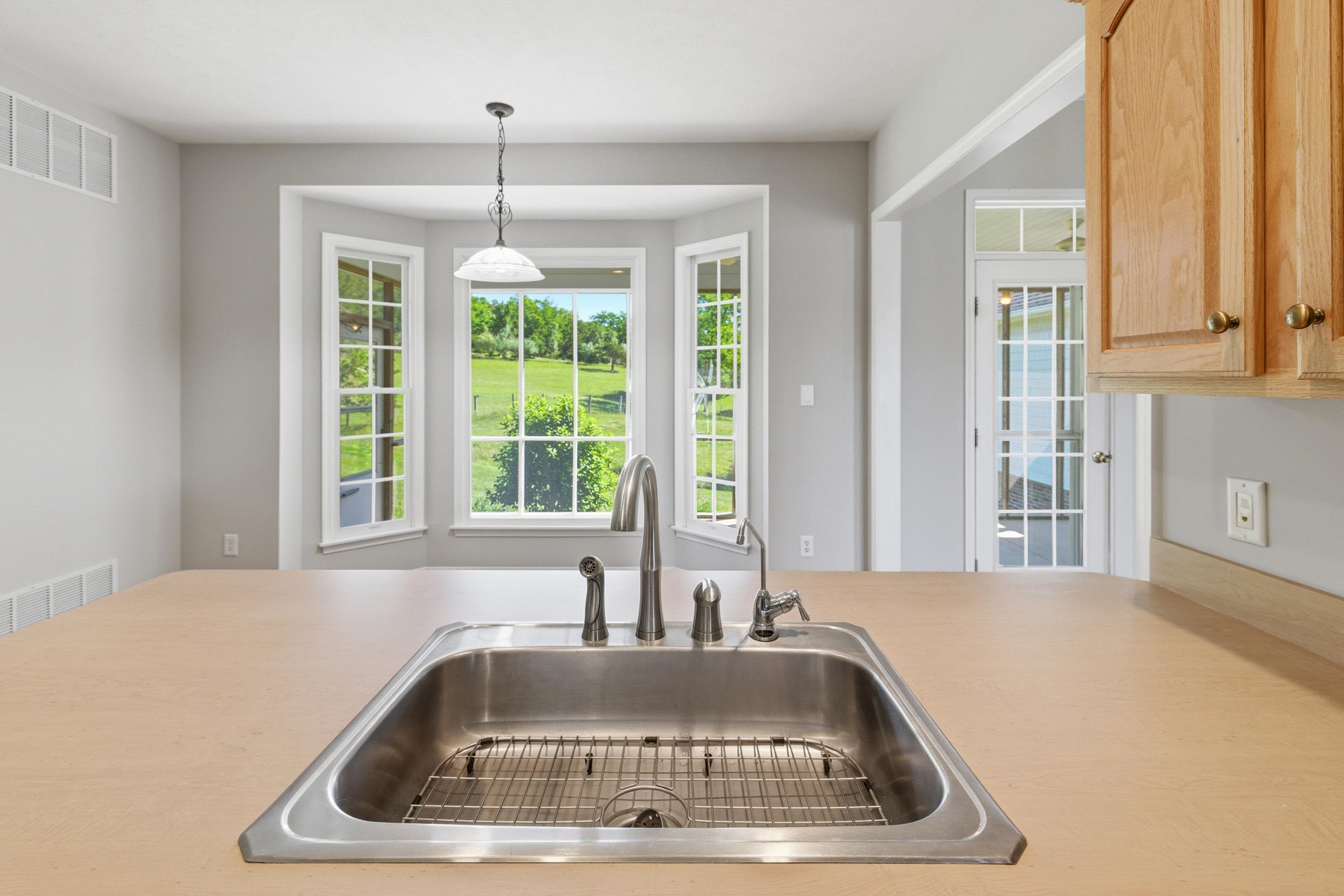 128 FAIRVIEW CIR, WOODSTOCK, Virginia 22664, 5 Bedrooms Bedrooms, ,4 BathroomsBathrooms,Residential,128 FAIRVIEW CIR,677878 MLS # 677878
