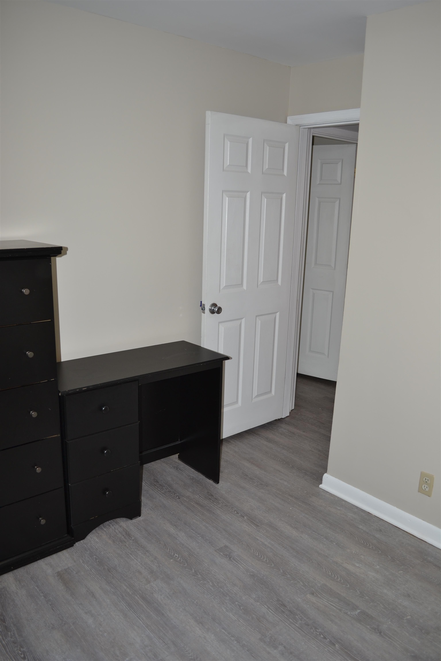 1396 HUNTERS RD, HARRISONBURG, Virginia 22801, 4 Bedrooms Bedrooms, ,2 BathroomsBathrooms,Residential,HUNTERS RIDGE CONDO,1396 HUNTERS RD,677879 MLS # 677879