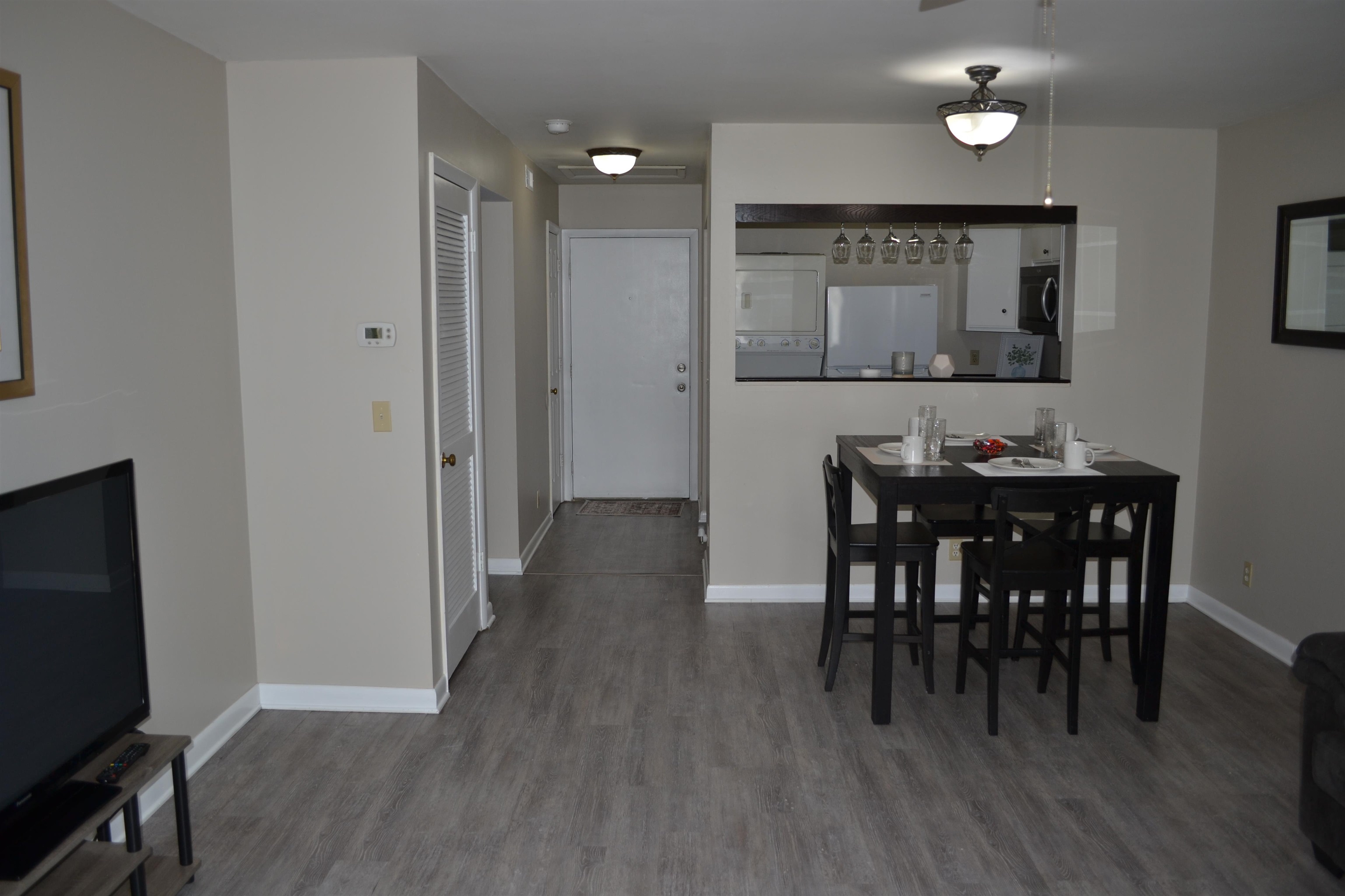 1396 HUNTERS RD, HARRISONBURG, Virginia 22801, 4 Bedrooms Bedrooms, ,2 BathroomsBathrooms,Residential,HUNTERS RIDGE CONDO,1396 HUNTERS RD,677879 MLS # 677879