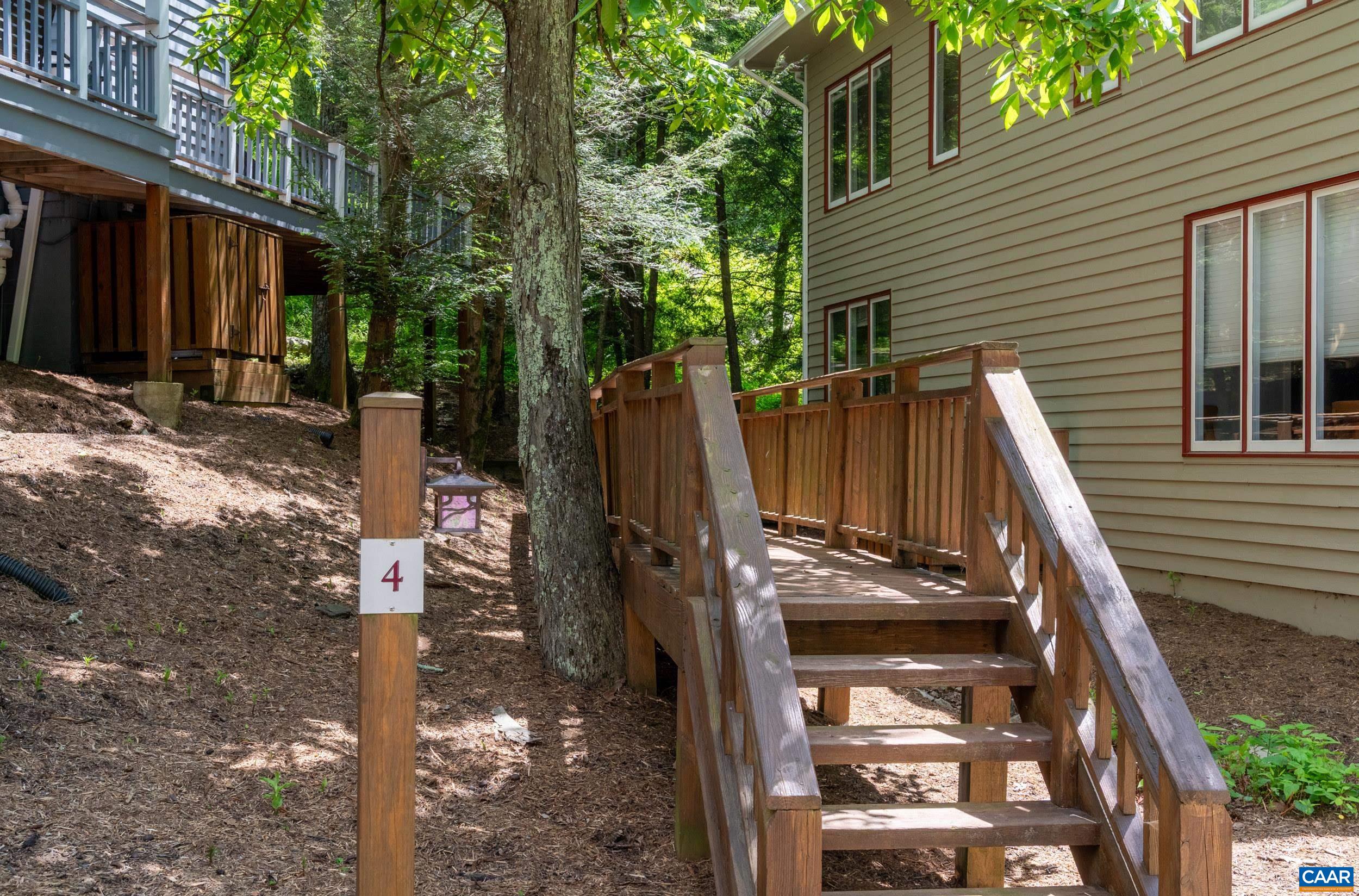 4 TRILLIUM LN, WINTERGREEN RESORT, Virginia 22967, 4 Bedrooms Bedrooms, ,3 BathroomsBathrooms,Residential,11E-R-B4,4 TRILLIUM LN,677881 MLS # 677881