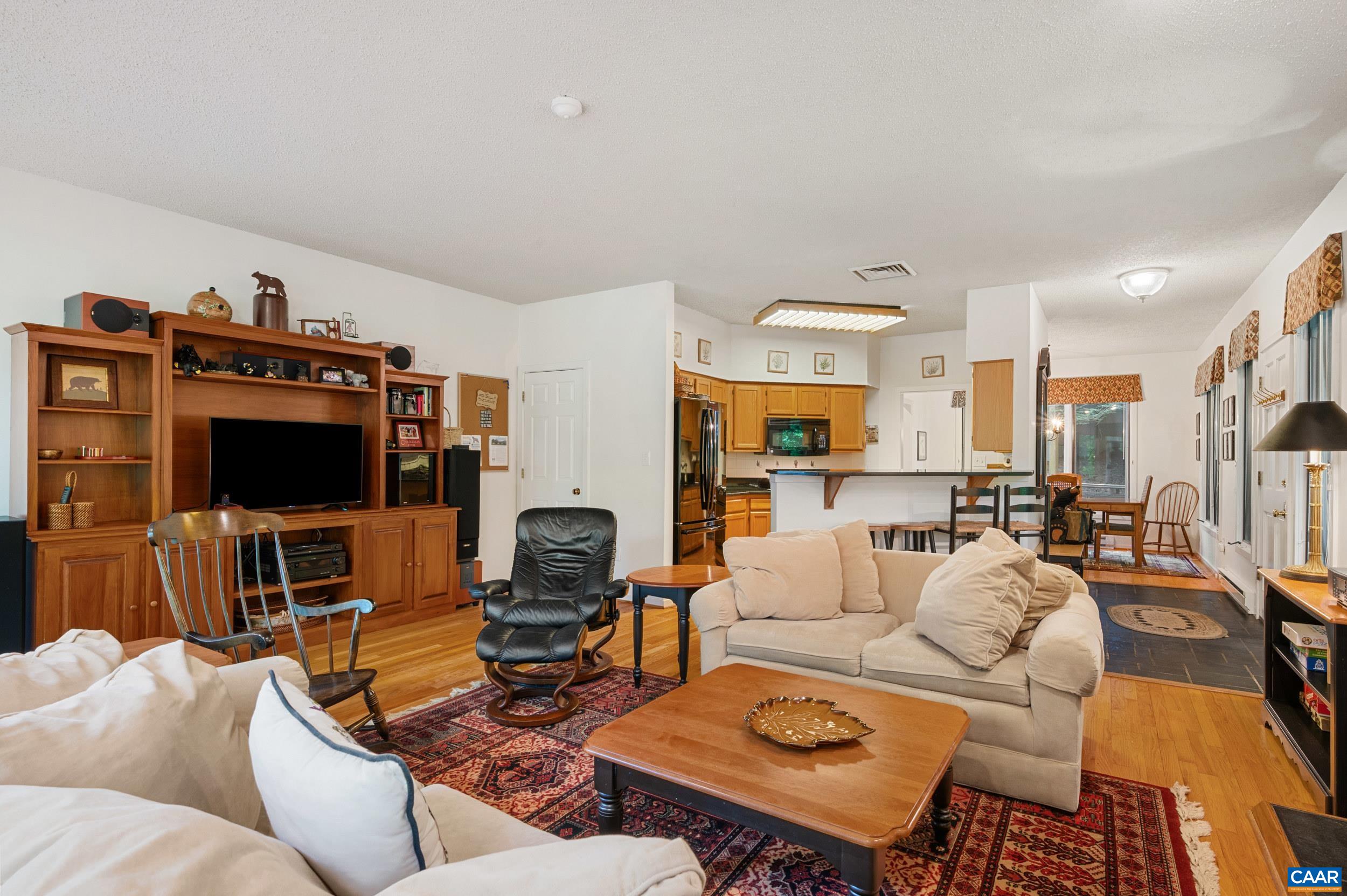 4 TRILLIUM LN, WINTERGREEN RESORT, Virginia 22967, 4 Bedrooms Bedrooms, ,3 BathroomsBathrooms,Residential,11E-R-B4,4 TRILLIUM LN,677881 MLS # 677881