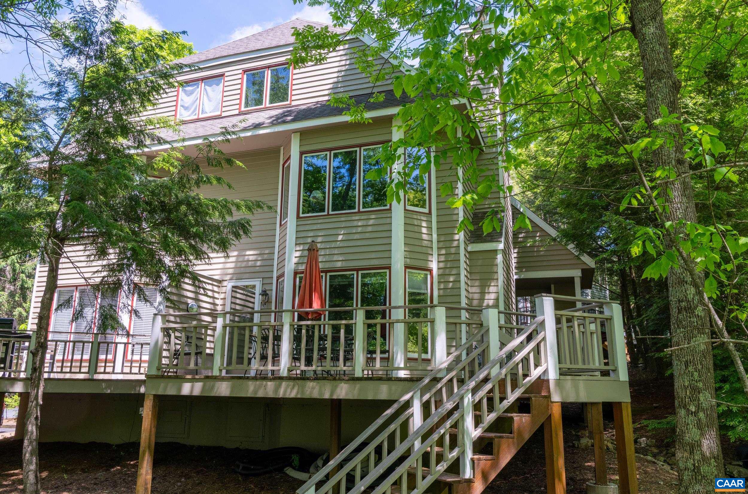 4 TRILLIUM LN, WINTERGREEN RESORT, Virginia 22967, 4 Bedrooms Bedrooms, ,3 BathroomsBathrooms,Residential,11E-R-B4,4 TRILLIUM LN,677881 MLS # 677881