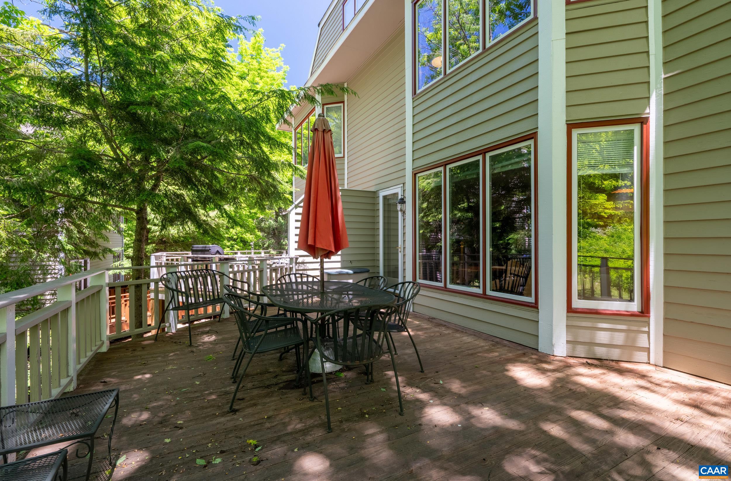 4 TRILLIUM LN, WINTERGREEN RESORT, Virginia 22967, 4 Bedrooms Bedrooms, ,3 BathroomsBathrooms,Residential,11E-R-B4,4 TRILLIUM LN,677881 MLS # 677881