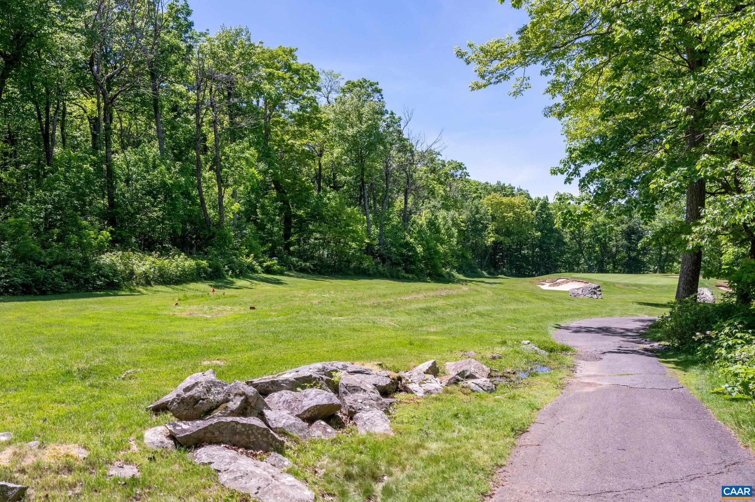 4 TRILLIUM LN, WINTERGREEN RESORT, Virginia 22967, 4 Bedrooms Bedrooms, ,3 BathroomsBathrooms,Residential,11E-R-B4,4 TRILLIUM LN,677881 MLS # 677881