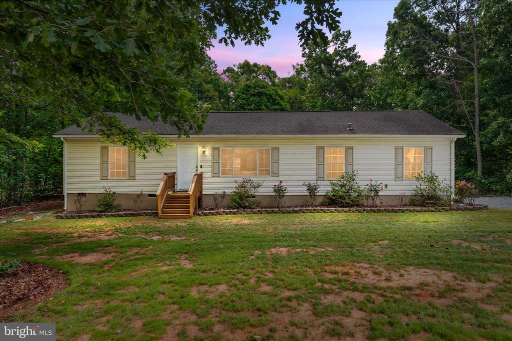 6499 BROWNING RD, CULPEPER, Virginia 22701, 3 Bedrooms Bedrooms, ,2 BathroomsBathrooms,Residential,6499 BROWNING RD,VAOR2014262 MLS # VAOR2014262
