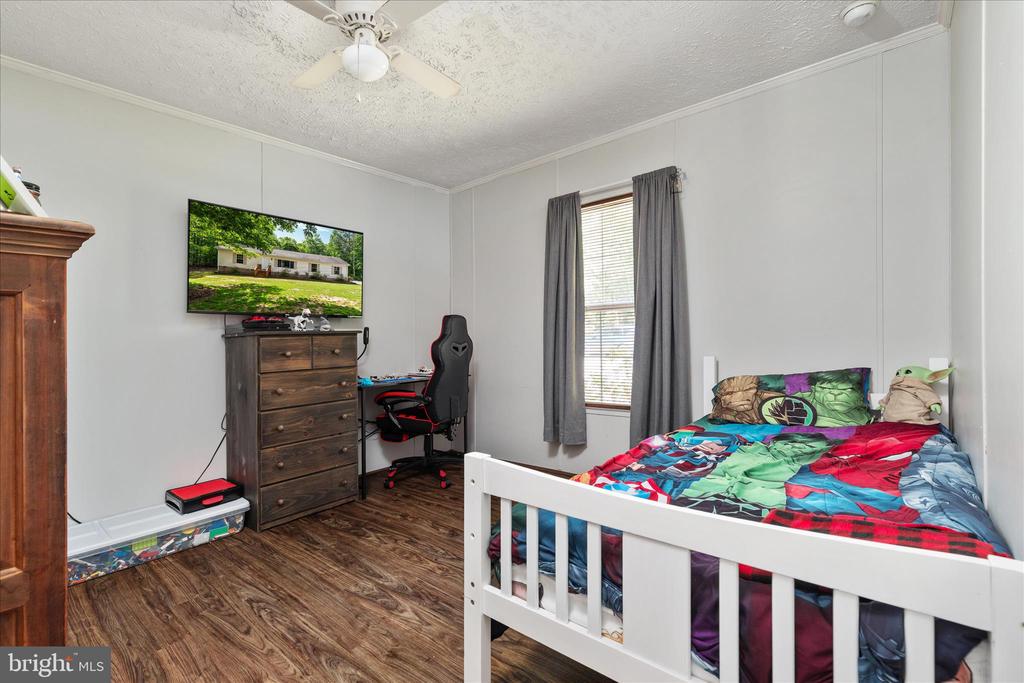 6499 BROWNING RD, CULPEPER, Virginia 22701, 3 Bedrooms Bedrooms, ,2 BathroomsBathrooms,Residential,6499 BROWNING RD,VAOR2014262 MLS # VAOR2014262