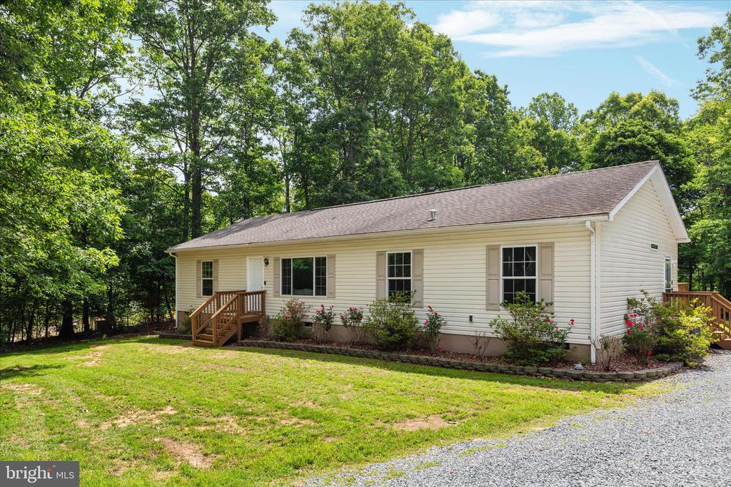 6499 BROWNING RD, CULPEPER, Virginia 22701, 3 Bedrooms Bedrooms, ,2 BathroomsBathrooms,Residential,6499 BROWNING RD,VAOR2014262 MLS # VAOR2014262