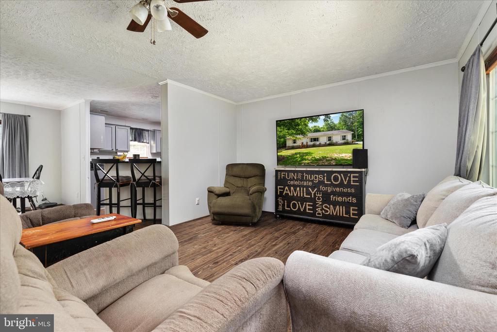 6499 BROWNING RD, CULPEPER, Virginia 22701, 3 Bedrooms Bedrooms, ,2 BathroomsBathrooms,Residential,6499 BROWNING RD,VAOR2014262 MLS # VAOR2014262