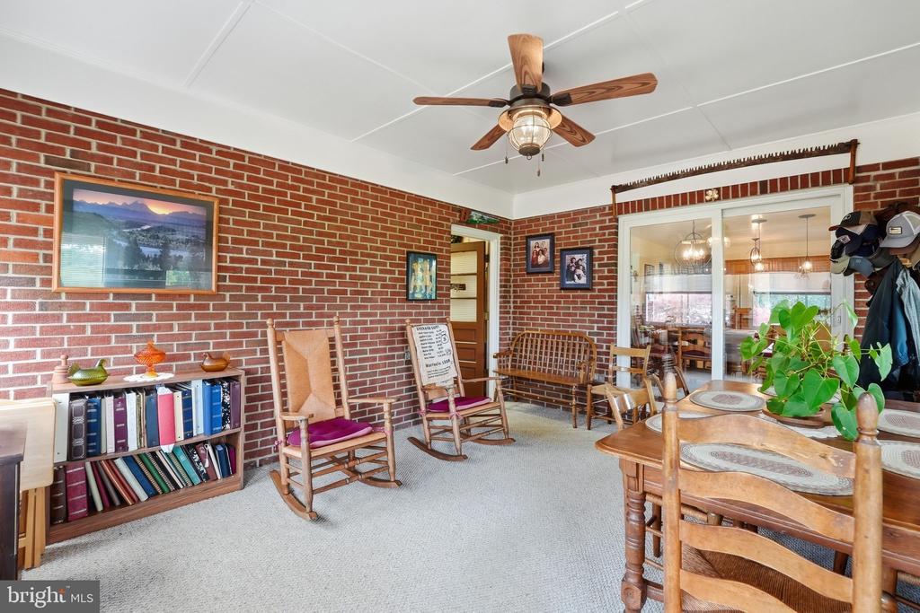 12332 LINDANN LN, CULPEPER, Virginia 22701, 3 Bedrooms Bedrooms, ,3 BathroomsBathrooms,Residential,12332 LINDANN LN,VACU2013840 MLS # VACU2013840