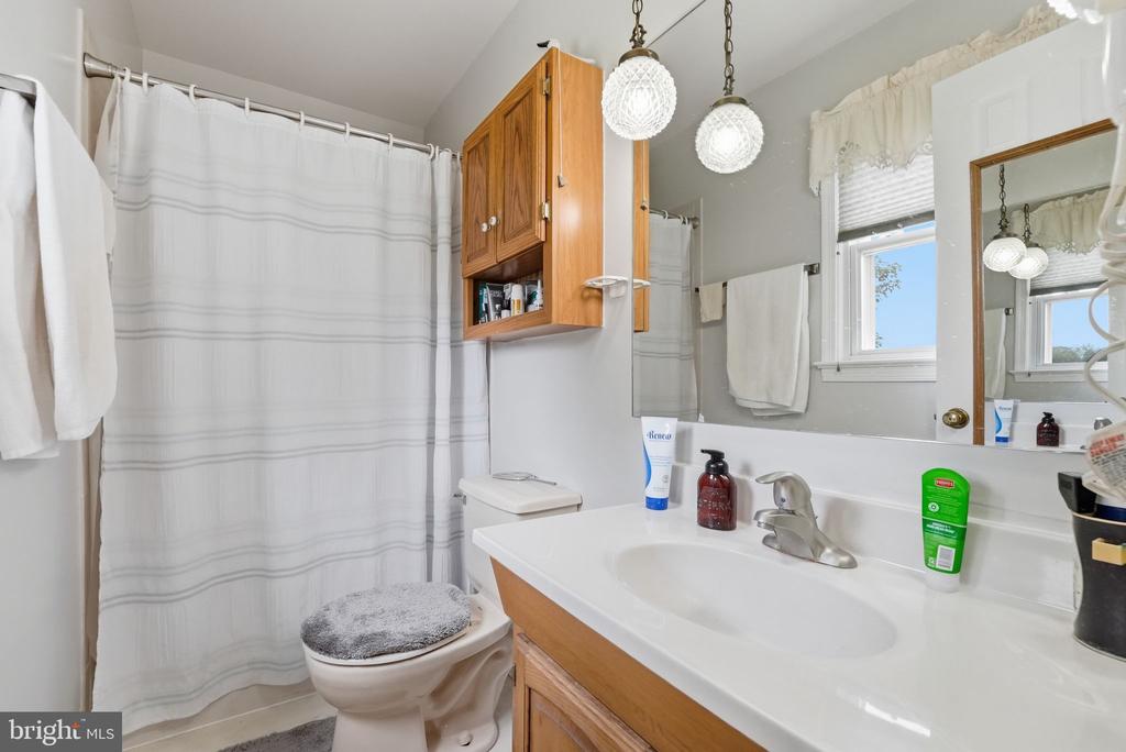 12332 LINDANN LN, CULPEPER, Virginia 22701, 3 Bedrooms Bedrooms, ,3 BathroomsBathrooms,Residential,12332 LINDANN LN,VACU2013840 MLS # VACU2013840