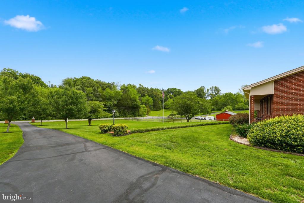 12332 LINDANN LN, CULPEPER, Virginia 22701, 3 Bedrooms Bedrooms, ,3 BathroomsBathrooms,Residential,12332 LINDANN LN,VACU2013840 MLS # VACU2013840