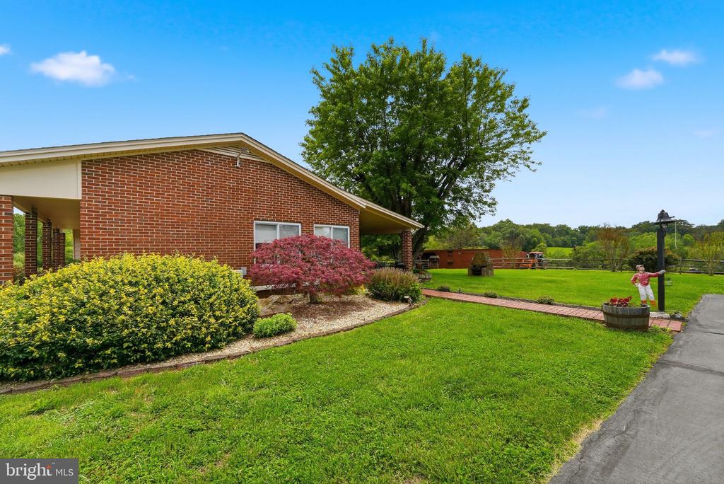 12332 LINDANN LN, CULPEPER, Virginia 22701, 3 Bedrooms Bedrooms, ,3 BathroomsBathrooms,Residential,12332 LINDANN LN,VACU2013840 MLS # VACU2013840