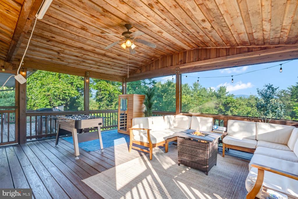 6235 S PAGE VALLEY RD, LURAY, Virginia 22835, 3 Bedrooms Bedrooms, ,1 BathroomBathrooms,Residential,6235 S PAGE VALLEY RD,VAPA2006516 MLS # VAPA2006516