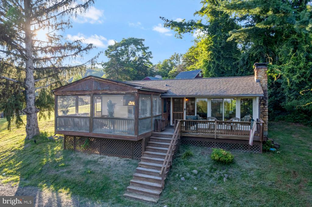 6235 S PAGE VALLEY RD, LURAY, Virginia 22835, 3 Bedrooms Bedrooms, ,1 BathroomBathrooms,Residential,6235 S PAGE VALLEY RD,VAPA2006516 MLS # VAPA2006516
