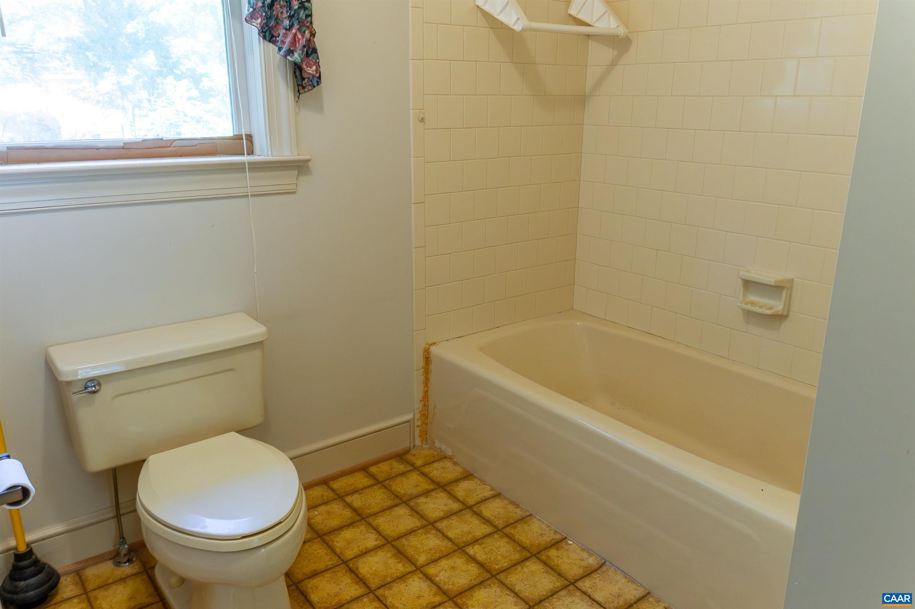 570 FORREST RD, CHARLOTTESVILLE, Virginia 22902, 3 Bedrooms Bedrooms, ,3 BathroomsBathrooms,Residential,570 FORREST RD,677665 MLS # 677665