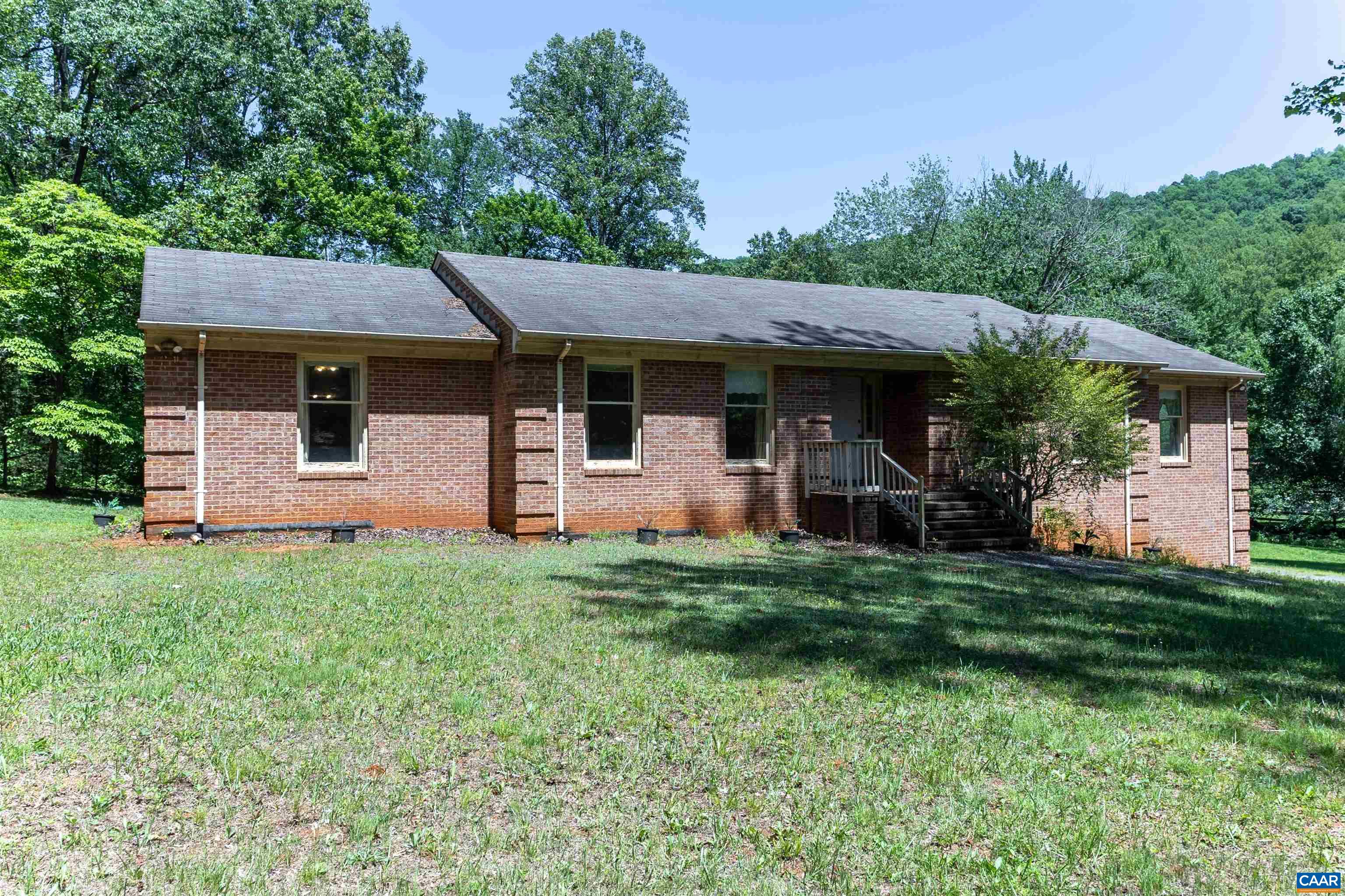 570 FORREST RD, CHARLOTTESVILLE, Virginia 22902, 3 Bedrooms Bedrooms, ,3 BathroomsBathrooms,Residential,570 FORREST RD,677665 MLS # 677665