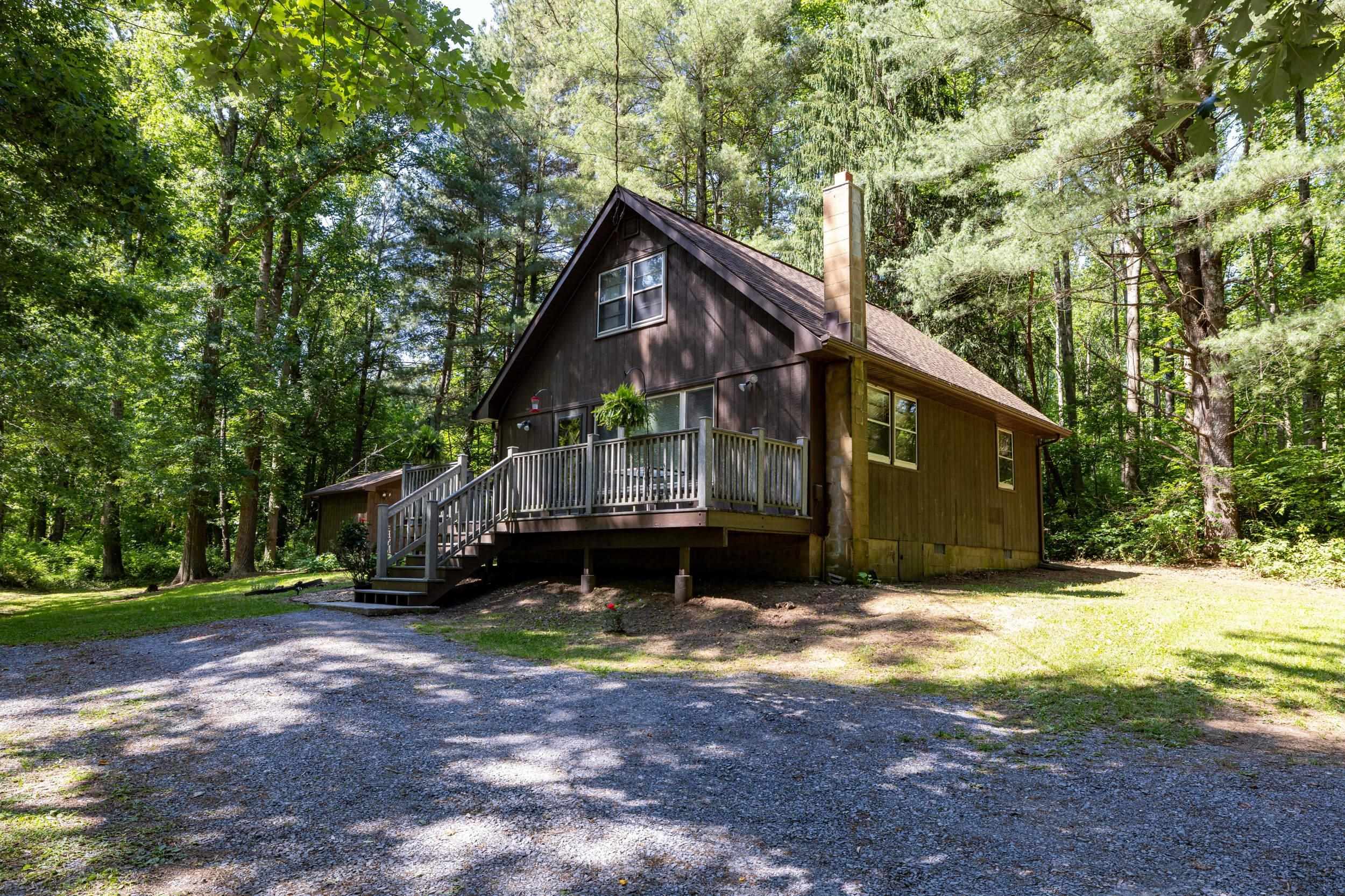 971 SHIPYARD RD, SHENANDOAH, Virginia 22849, 3 Bedrooms Bedrooms, ,1 BathroomBathrooms,Residential,971 SHIPYARD RD,677739 MLS # 677739