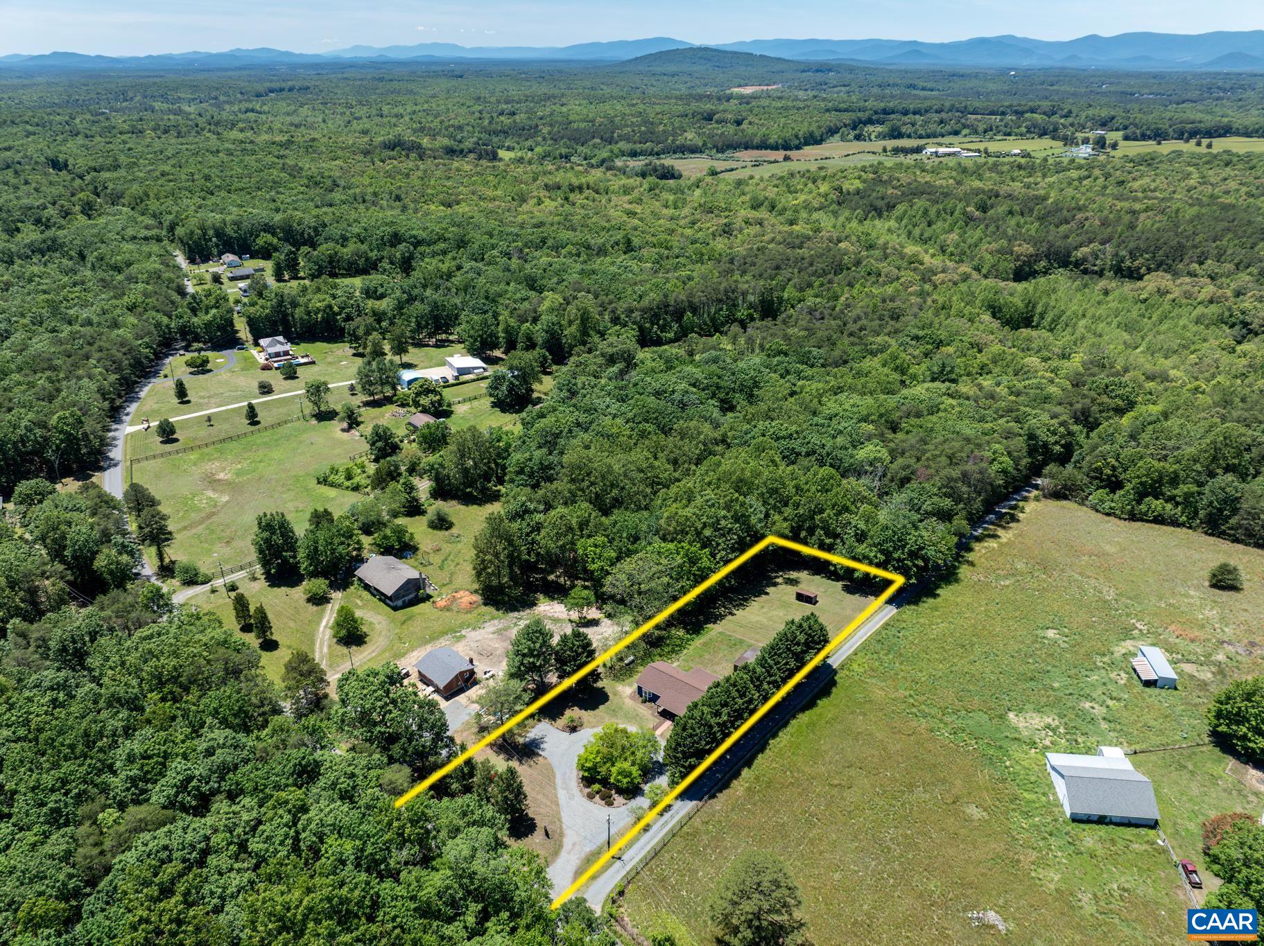 15234 BURNLEY RD, BARBOURSVILLE, Virginia 22923, 2 Bedrooms Bedrooms, ,2 BathroomsBathrooms,Residential,15234 BURNLEY RD,677887 MLS # 677887