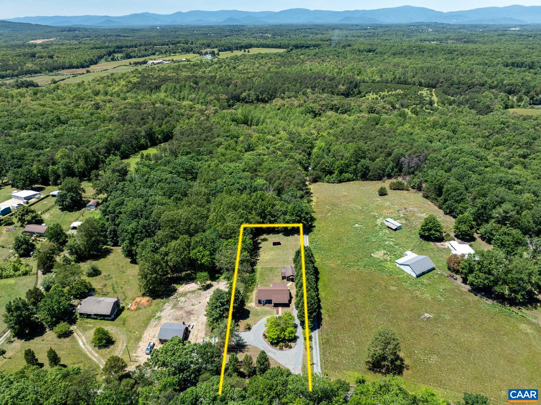 15234 BURNLEY RD, BARBOURSVILLE, Virginia 22923, 2 Bedrooms Bedrooms, ,2 BathroomsBathrooms,Residential,15234 BURNLEY RD,677887 MLS # 677887