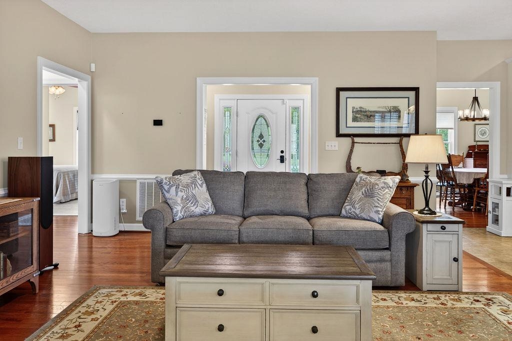 29 KENNEDY RIDGE CT, STUARTS DRAFT, Virginia 24477, 3 Bedrooms Bedrooms, ,2 BathroomsBathrooms,Residential,29 KENNEDY RIDGE CT,677896 MLS # 677896