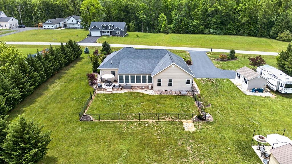 29 KENNEDY RIDGE CT, STUARTS DRAFT, Virginia 24477, 3 Bedrooms Bedrooms, ,2 BathroomsBathrooms,Residential,29 KENNEDY RIDGE CT,677896 MLS # 677896