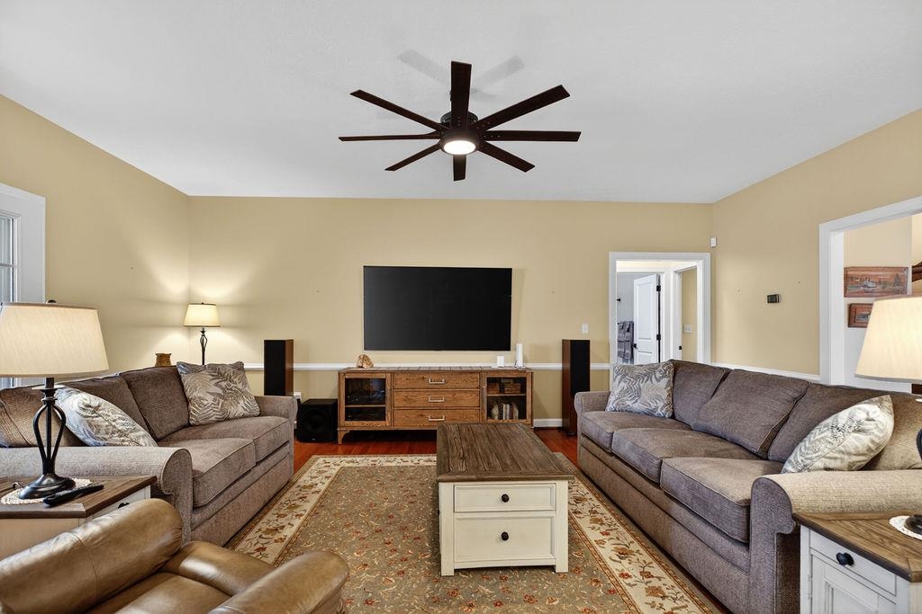 29 KENNEDY RIDGE CT, STUARTS DRAFT, Virginia 24477, 3 Bedrooms Bedrooms, ,2 BathroomsBathrooms,Residential,29 KENNEDY RIDGE CT,677896 MLS # 677896