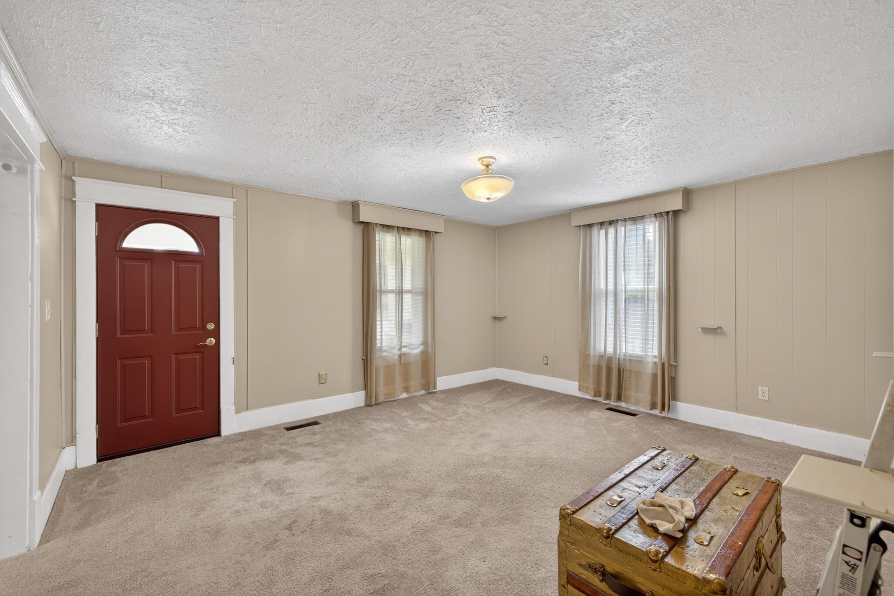 29 PORT REPUBLIC RD, HARRISONBURG, Virginia 22801, 3 Bedrooms Bedrooms, ,2 BathroomsBathrooms,Residential,29 PORT REPUBLIC RD,677903 MLS # 677903