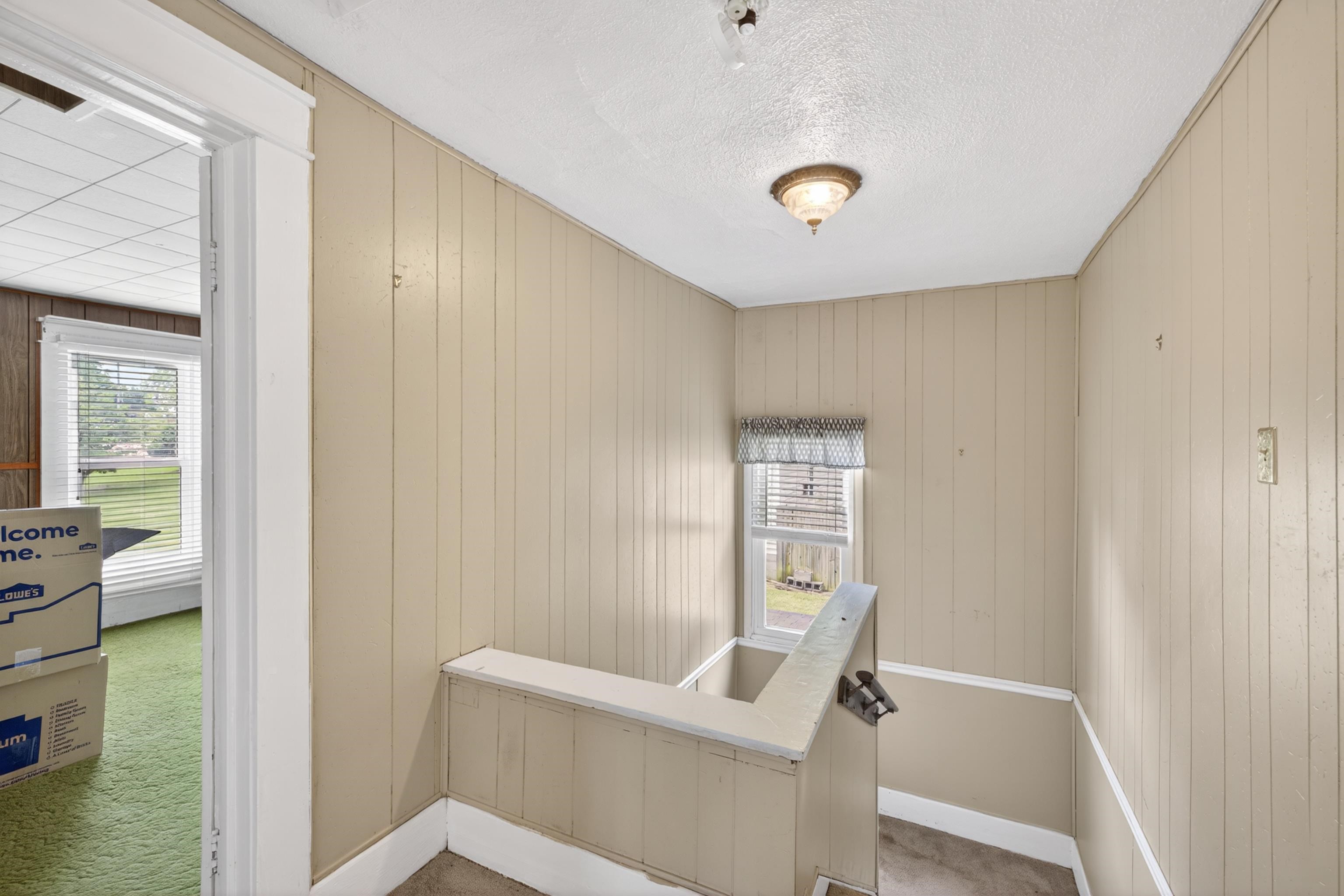 29 PORT REPUBLIC RD, HARRISONBURG, Virginia 22801, 3 Bedrooms Bedrooms, ,2 BathroomsBathrooms,Residential,29 PORT REPUBLIC RD,677903 MLS # 677903