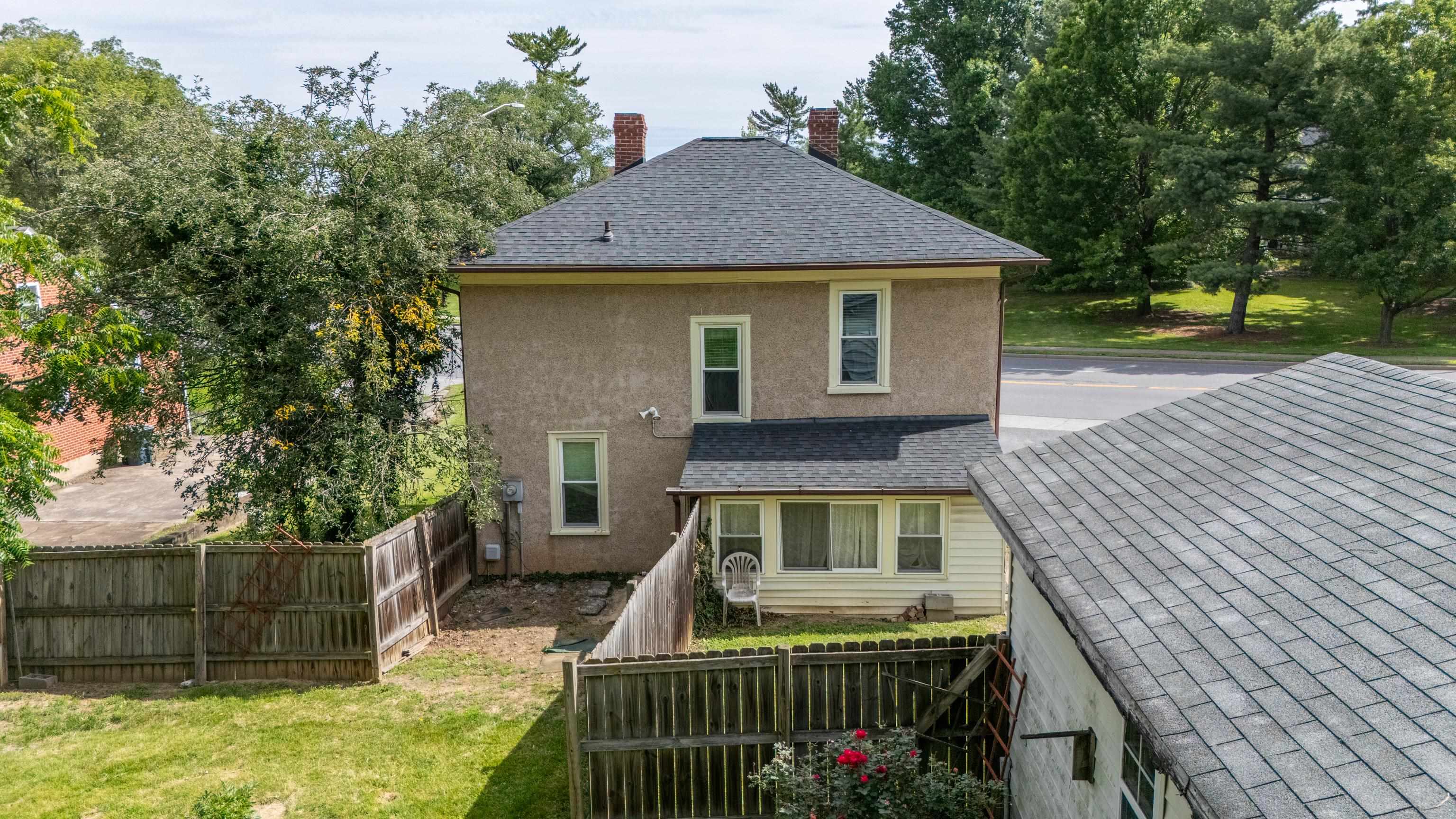 29 PORT REPUBLIC RD, HARRISONBURG, Virginia 22801, 3 Bedrooms Bedrooms, ,2 BathroomsBathrooms,Residential,29 PORT REPUBLIC RD,677903 MLS # 677903