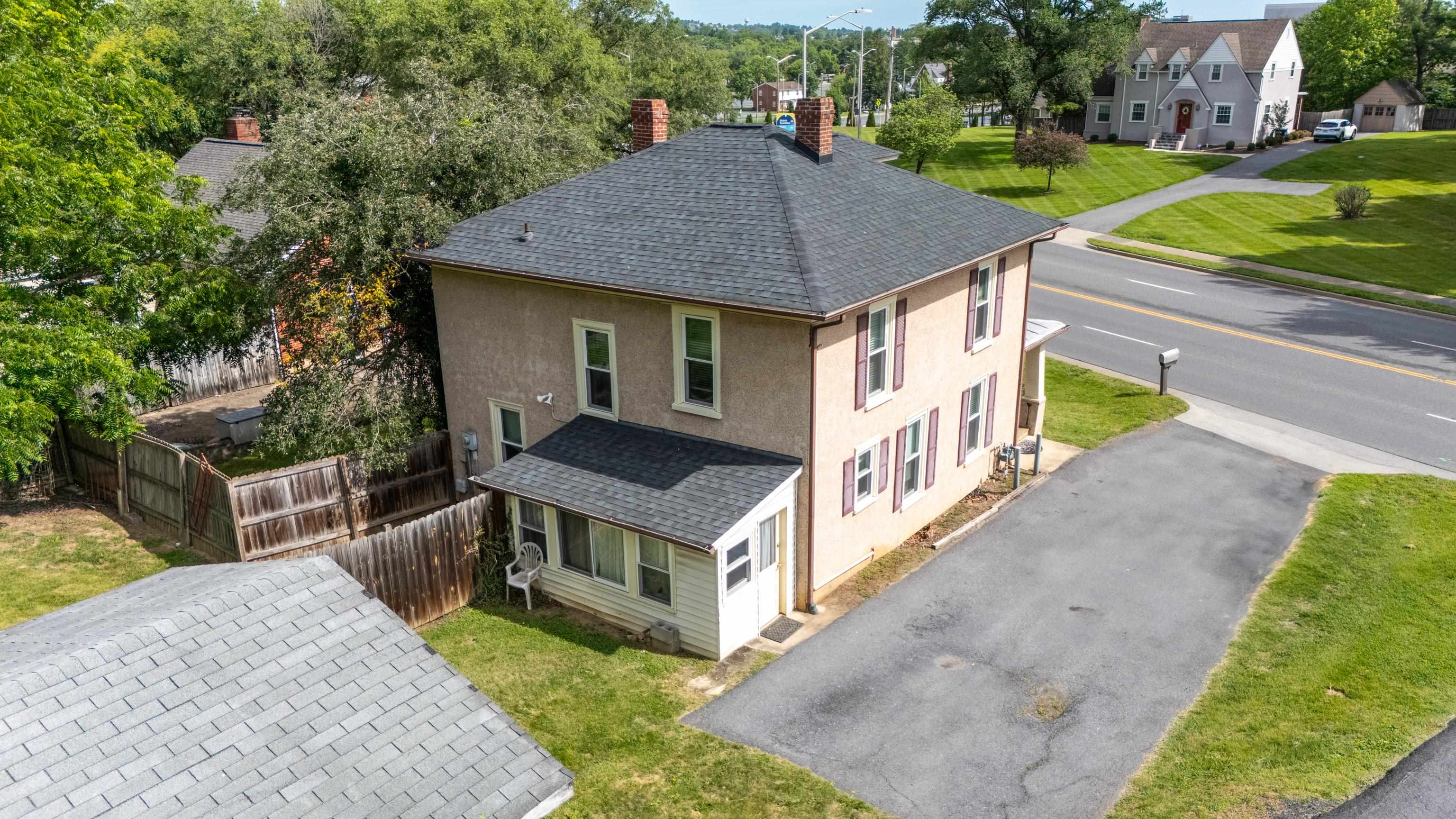 29 PORT REPUBLIC RD, HARRISONBURG, Virginia 22801, 3 Bedrooms Bedrooms, ,2 BathroomsBathrooms,Residential,29 PORT REPUBLIC RD,677903 MLS # 677903